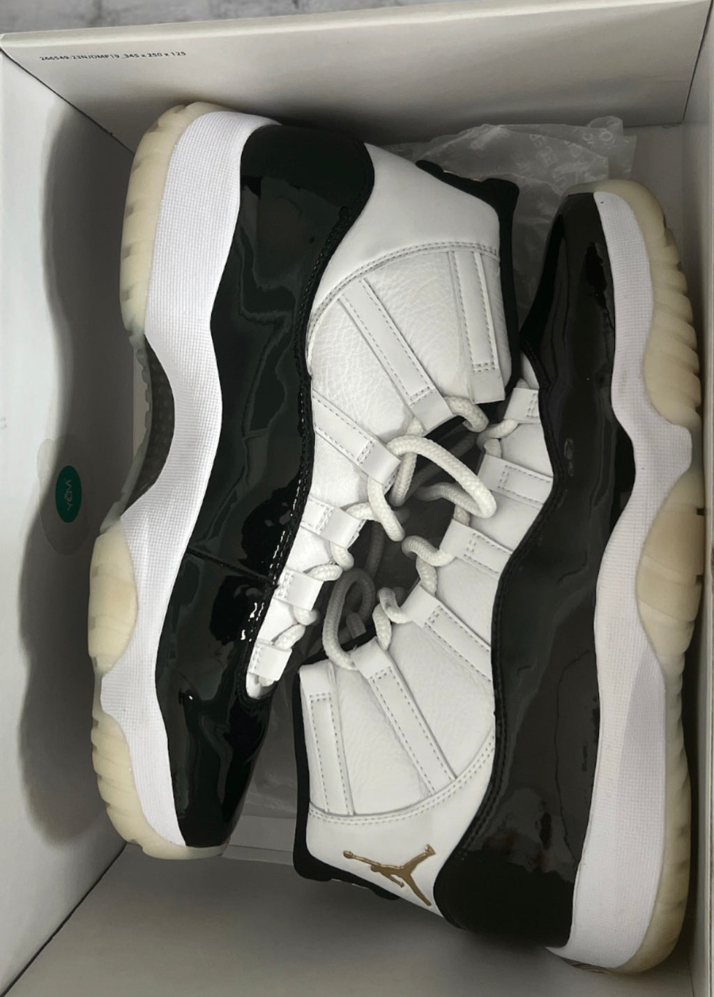 Air Jordan 11 Retro Gratitude DMP (Pre-Owned)