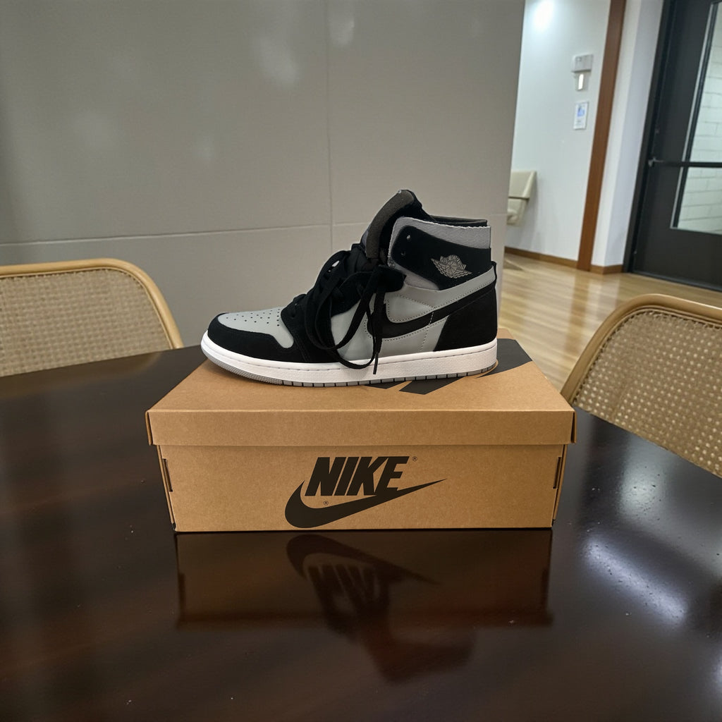 Nike Air Jordan 1 Zoom Air CMFT Black Light Smoke Grey (Pre-Owned)